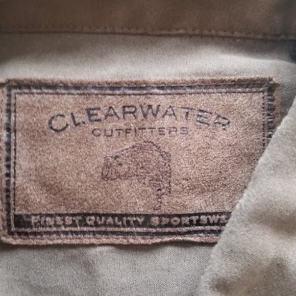Clearwater Outfitters Button-Up Men's M - Picture 3 of 4